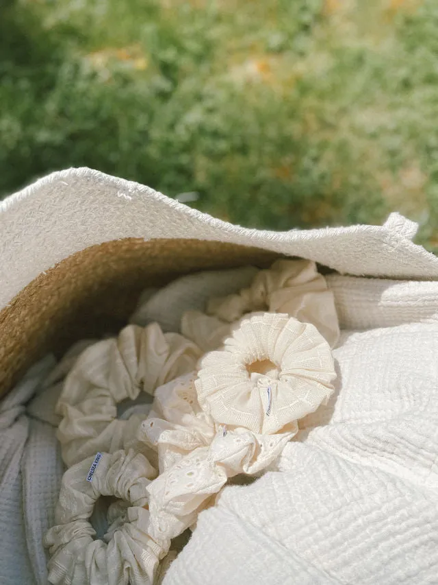 Florencia Floral Eyelet Scrunchie - Classic