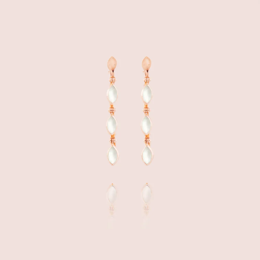 Petites Swinging Line Earrings